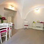 Pampalone - In Dimora Storica Bed and breakfast Trapani