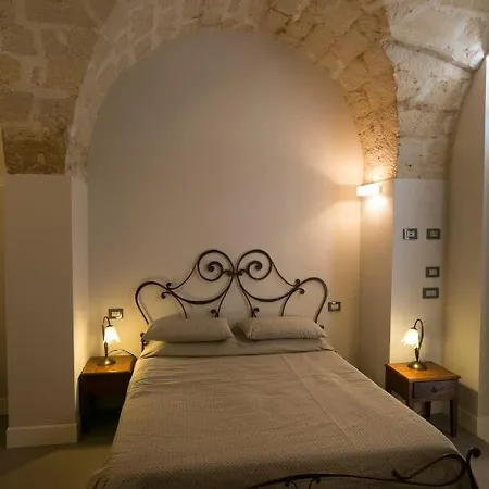 Pampalone - In Dimora Storica B&B 3*